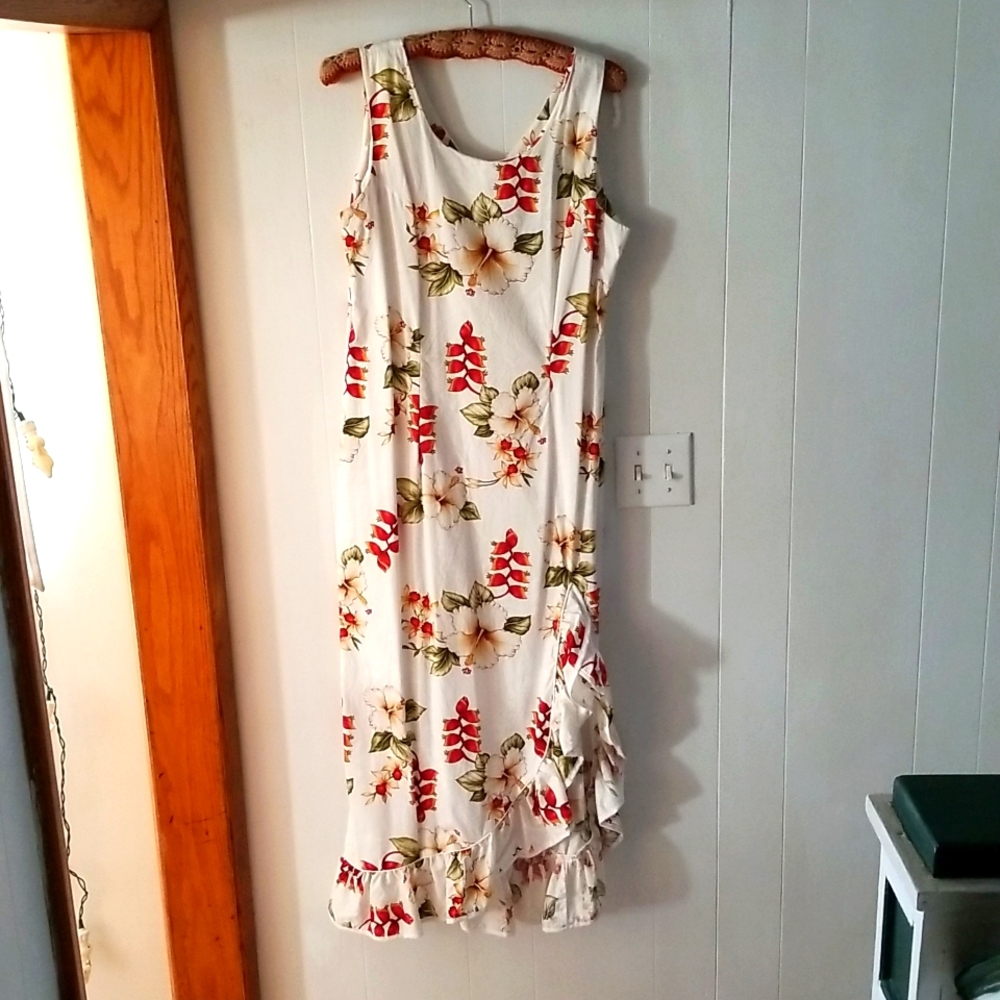 Hawaiian dress size L